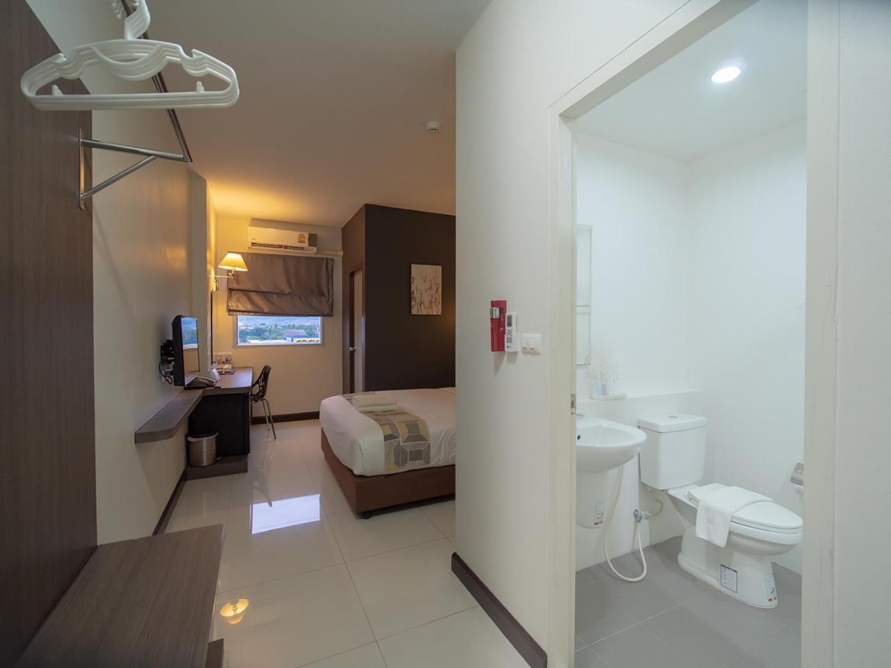 Fortune D Hotel Maesot Mae Sot Buitenkant foto