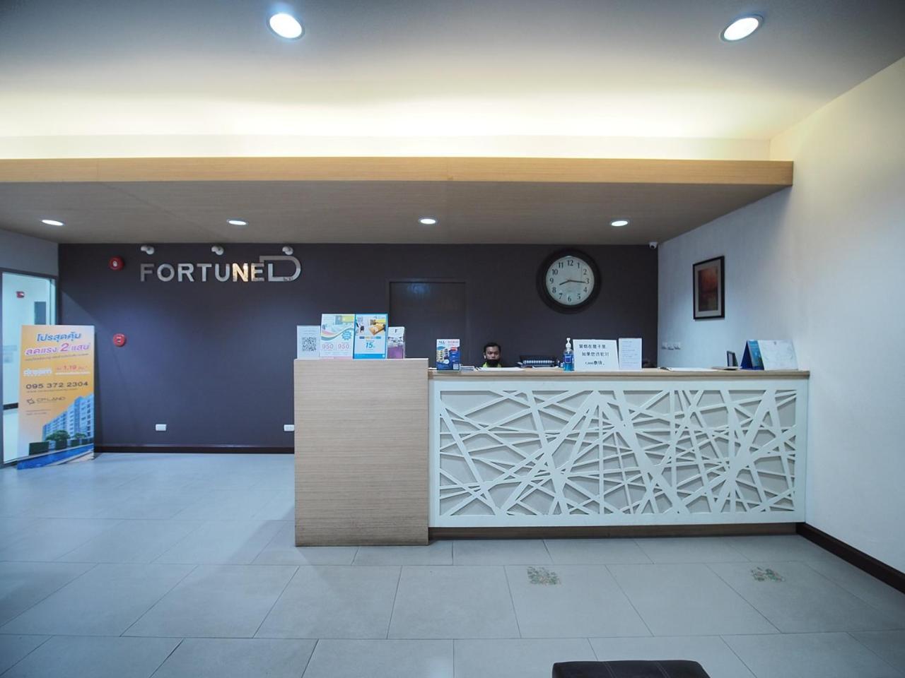 Fortune D Hotel Maesot Mae Sot Buitenkant foto
