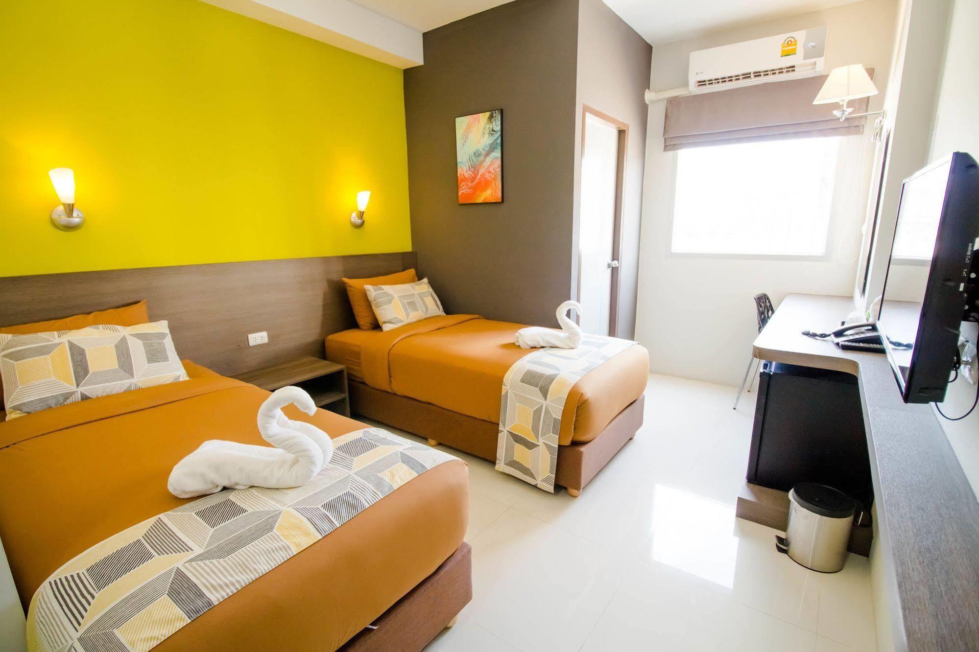 Fortune D Hotel Maesot Mae Sot Buitenkant foto